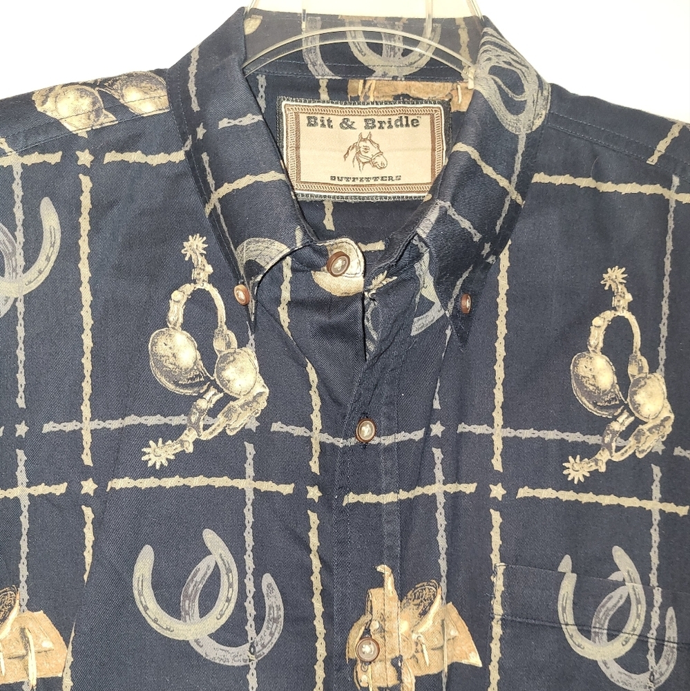 Bit & Bridle Men's Short Sleeve Button Down Shirt Size Large Black Tan Horseshoe - Picture 7 of 7